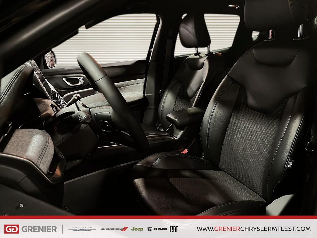 Jeep Compass North 2025 à Pointe-Aux-Trembles, Québec - 7 - w1024h768px
