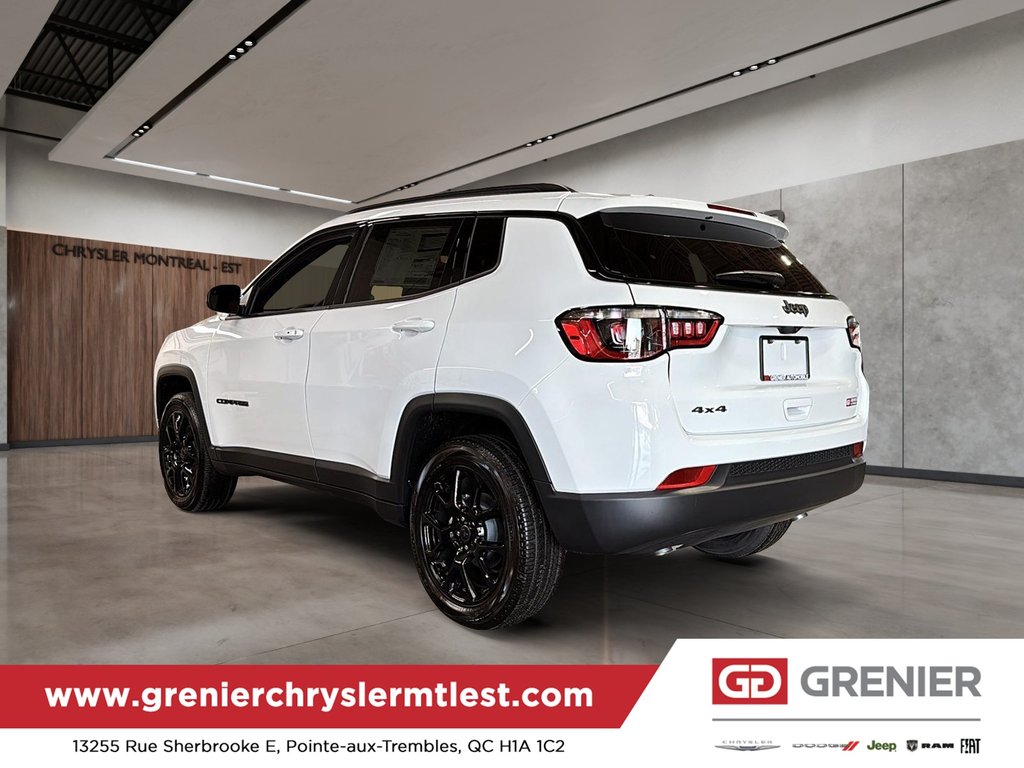 Jeep Compass NORTH 2026 à Pointe-Aux-Trembles, Québec - 3 - w1024h768px