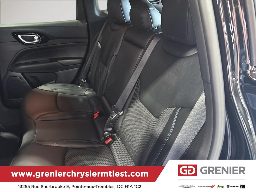 2026 Jeep Compass NORTH in Pointe-Aux-Trembles, Quebec - 9 - w1024h768px