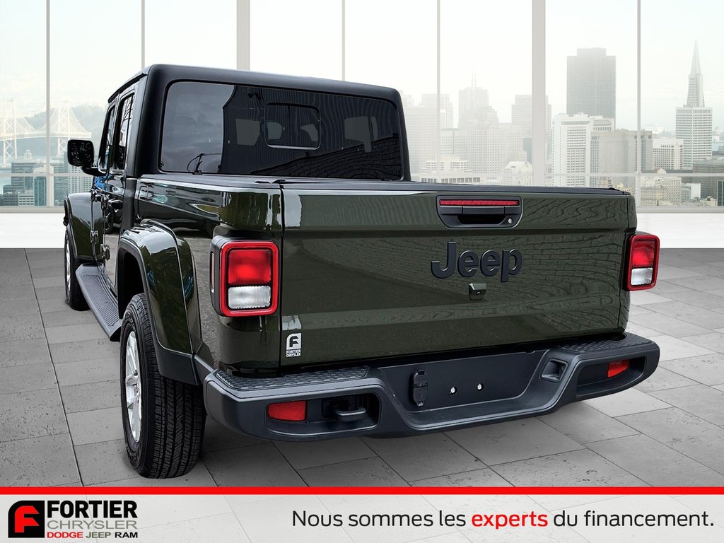 Jeep Gladiator SPORT S 2023 à Pointe-Aux-Trembles, Québec - 5 - w1024h768px