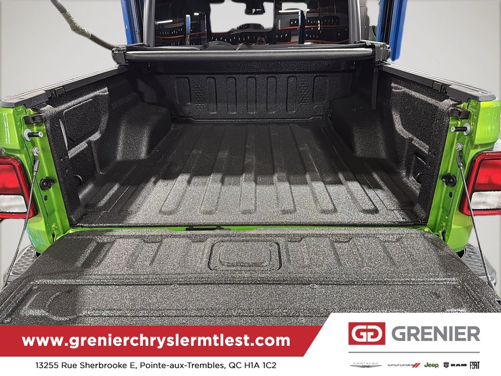 2026 Jeep Gladiator SPORT S in Pointe-Aux-Trembles, Quebec - 14 - w1024h768px