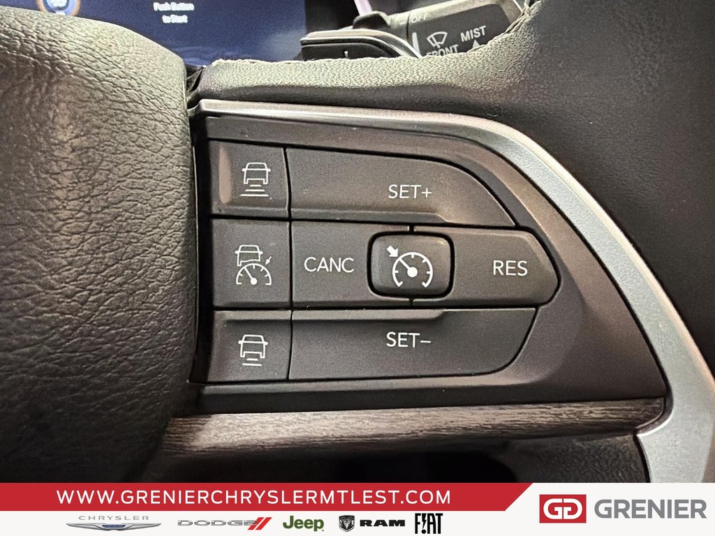 2024 Jeep Grand Cherokee L LIMITED + 4X4 + ALLURE NOIRE in Pointe-Aux-Trembles, Quebec - 11 - w1024h768px