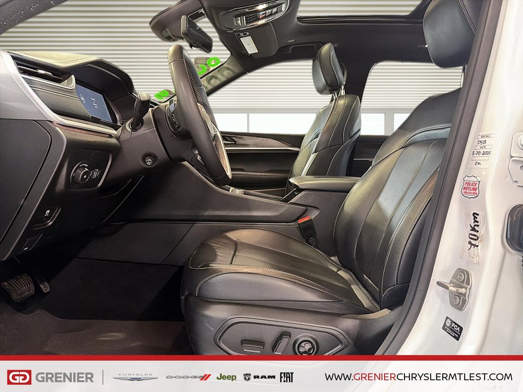 Jeep Grand Cherokee L LIMITED + 4X4 + ALLURE NOIRE 2024 à Pointe-Aux-Trembles, Québec - 7 - w1024h768px