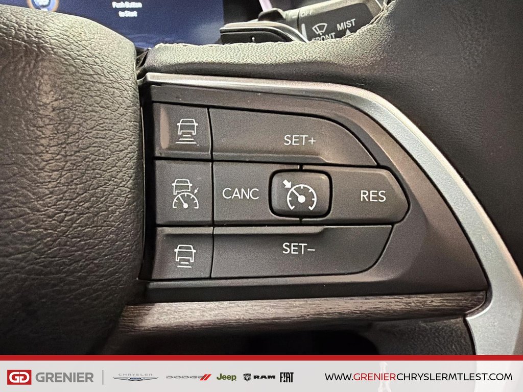 Jeep Grand Cherokee L LIMITED + 4X4 + ALLURE NOIRE 2024 à Pointe-Aux-Trembles, Québec - 11 - w1024h768px