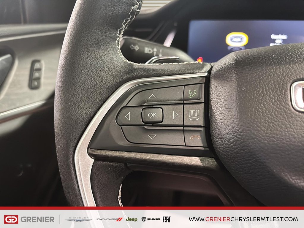 Jeep Grand Cherokee L LIMITED 2026 à Pointe-Aux-Trembles, Québec - 12 - w1024h768px