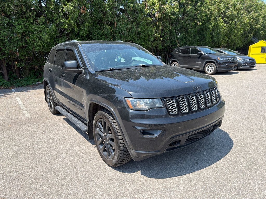 Jeep Grand Cherokee Altitude IV 2018 à Pointe-Aux-Trembles, Québec - 5 - w1024h768px