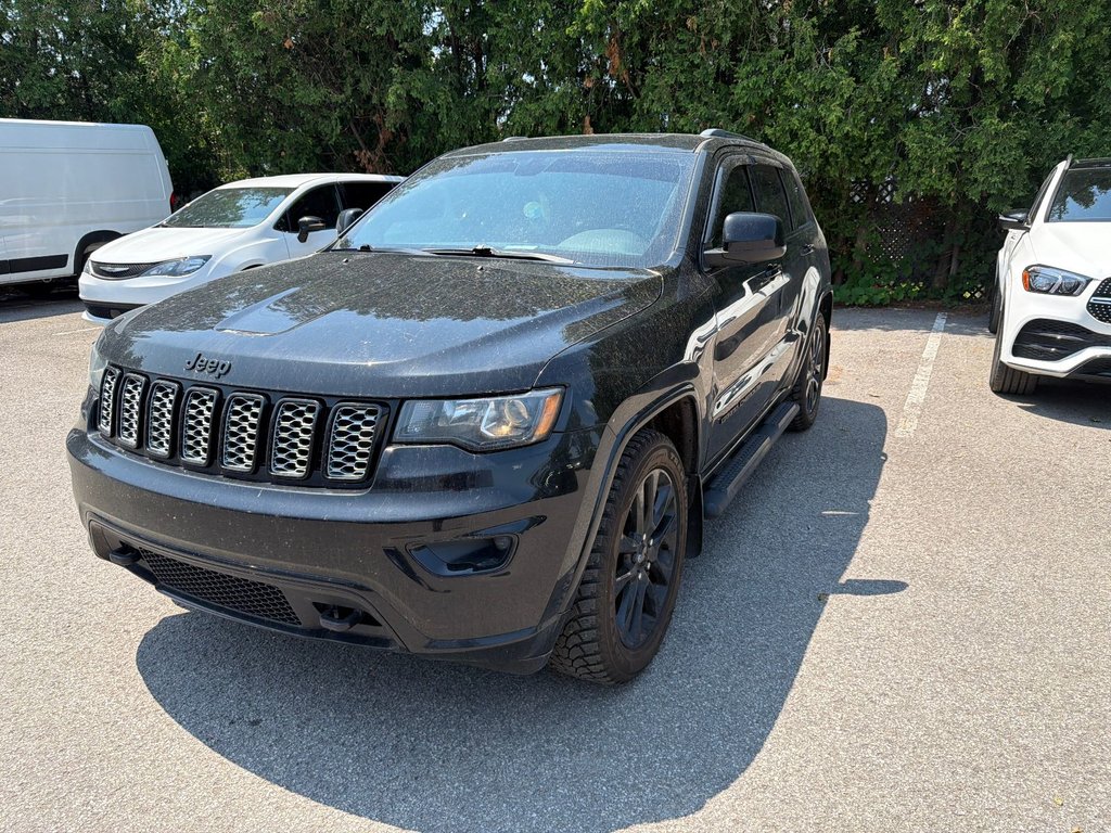 Jeep Grand Cherokee Altitude IV 2018 à Pointe-Aux-Trembles, Québec - 2 - w1024h768px