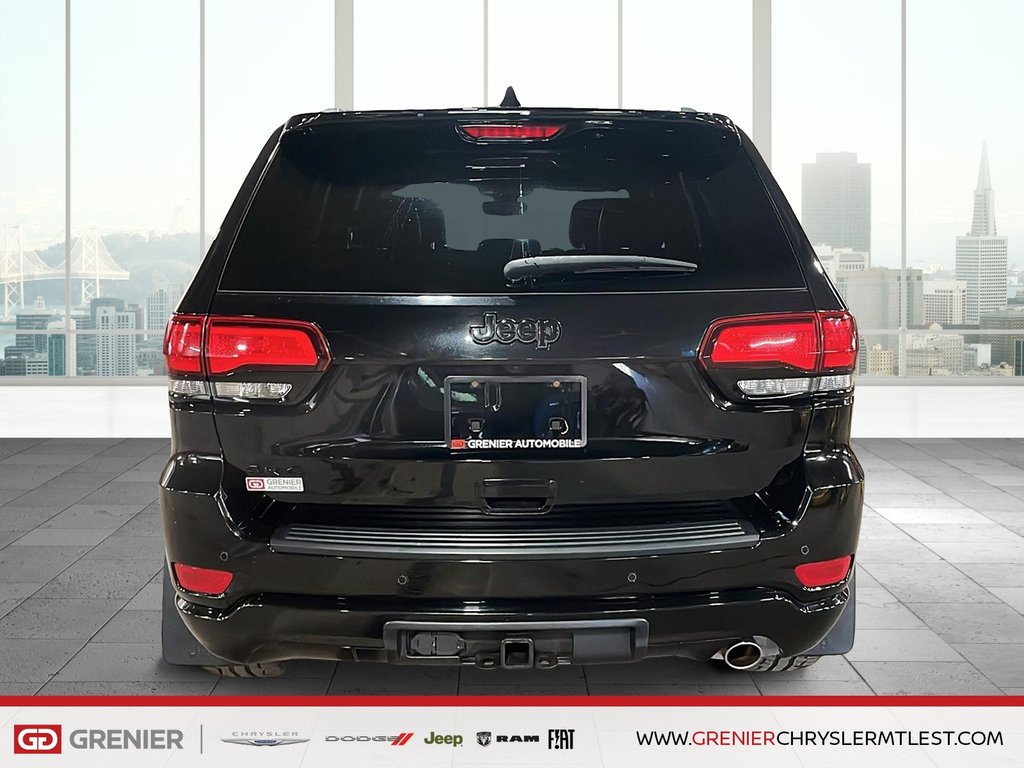2020 Jeep Grand Cherokee ALTITUDE + 4X4 + TOIT OUVRANT in Pointe-Aux-Trembles, Quebec - 3 - w1024h768px