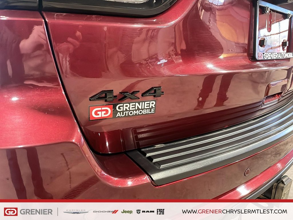 2021 Jeep Grand Cherokee ALTITUDE + 4X4 + V6 3.6L + TOIT OUVRANT in Pointe-Aux-Trembles, Quebec - 4 - w1024h768px