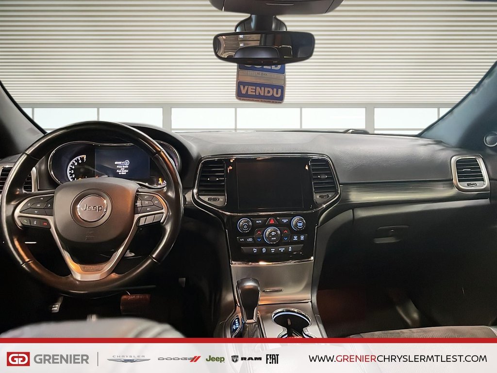 2021 Jeep Grand Cherokee ALTITUDE + 4X4 + V6 3.6L + TOIT OUVRANT in Pointe-Aux-Trembles, Quebec - 9 - w1024h768px