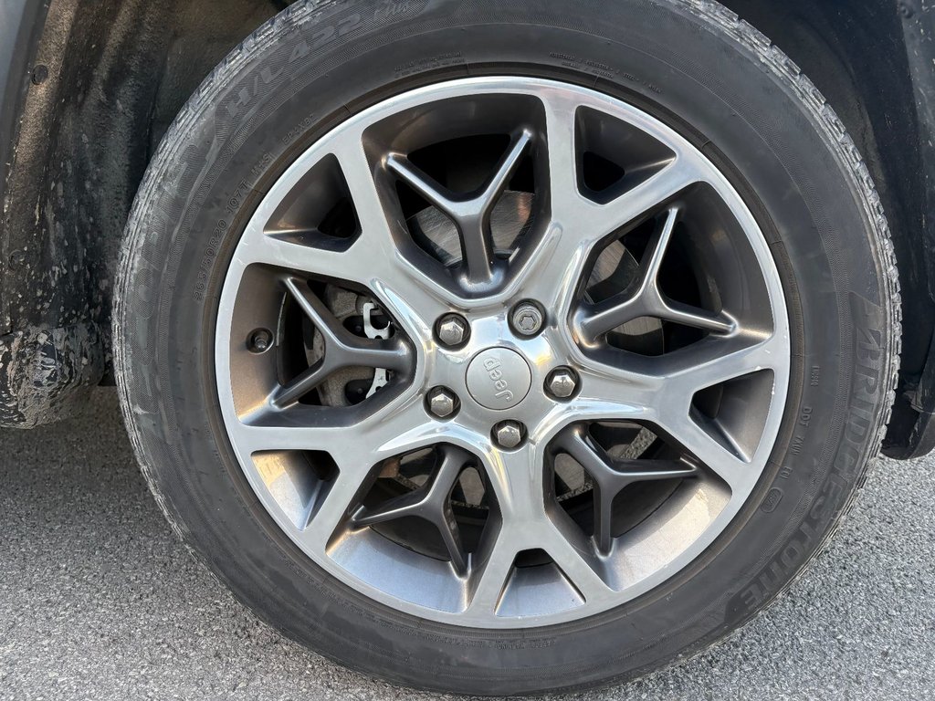 2021 Jeep Grand Cherokee Limited in Pointe-Aux-Trembles, Quebec - 17 - w1024h768px