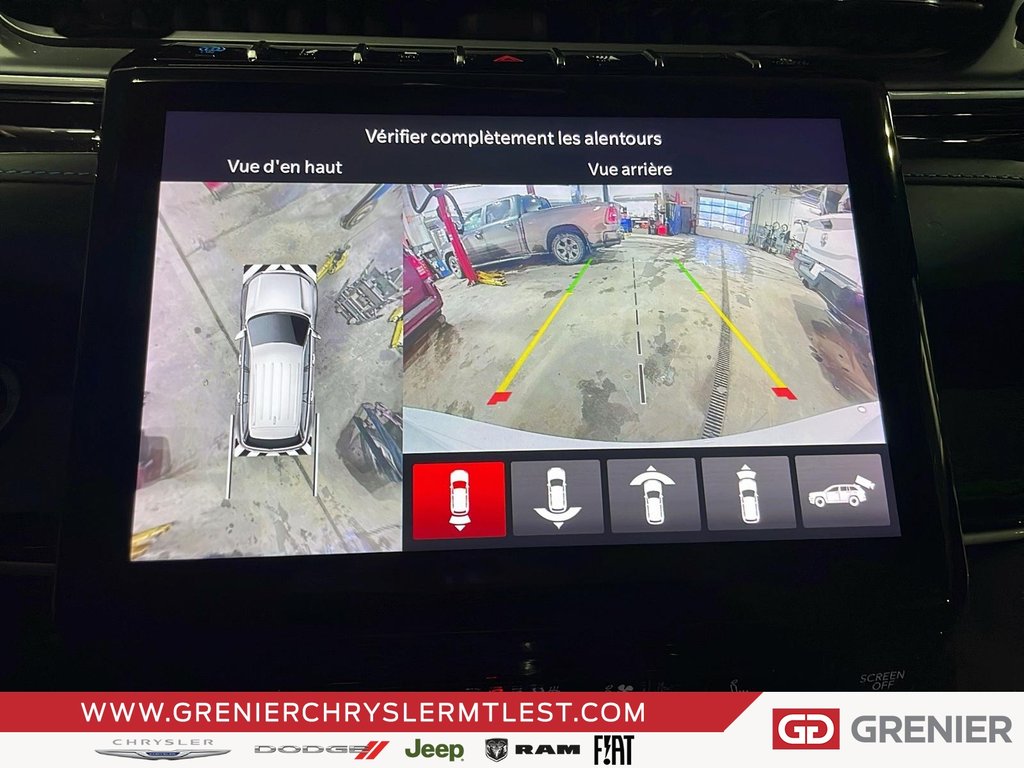 2022 Jeep Grand Cherokee 4XE TRAILHAWK + PHEV + 4X4 + TOIT OUVRANT PANO in Pointe-Aux-Trembles, Quebec - 13 - w1024h768px