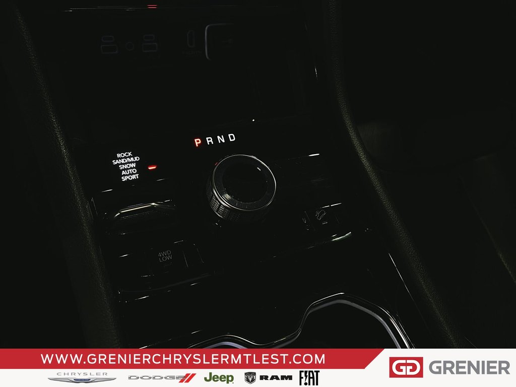 Jeep Grand Cherokee LIMITED 4XE + PHEV + 4X4 + TOIT OUVRANT PANO 2022 à Pointe-Aux-Trembles, Québec - 13 - w1024h768px