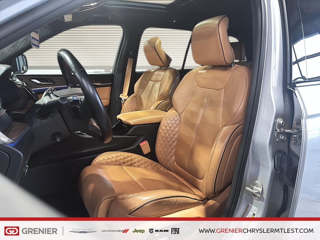 Jeep Grand Cherokee SUMMIT + 4X4 + V6 3.6L + TOIT OUVRANT PANO 2023 à Pointe-Aux-Trembles, Québec - 7 - w1024h768px