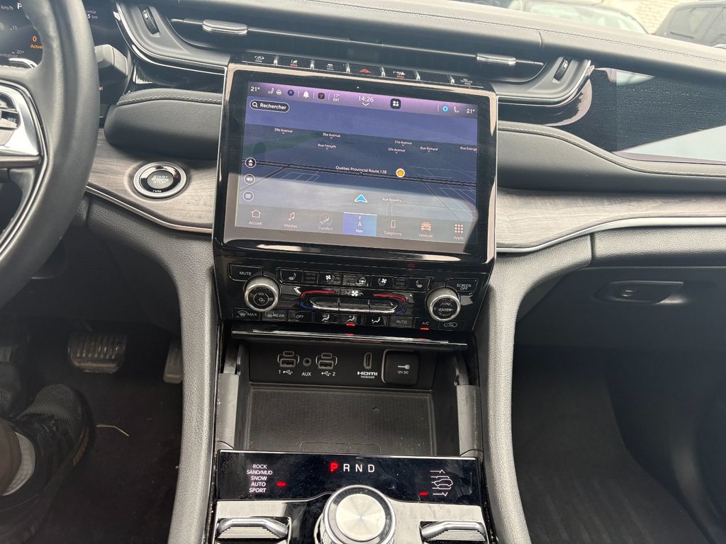 2023 Jeep Grand Cherokee Overland in Pointe-Aux-Trembles, Quebec - 6 - w1024h768px