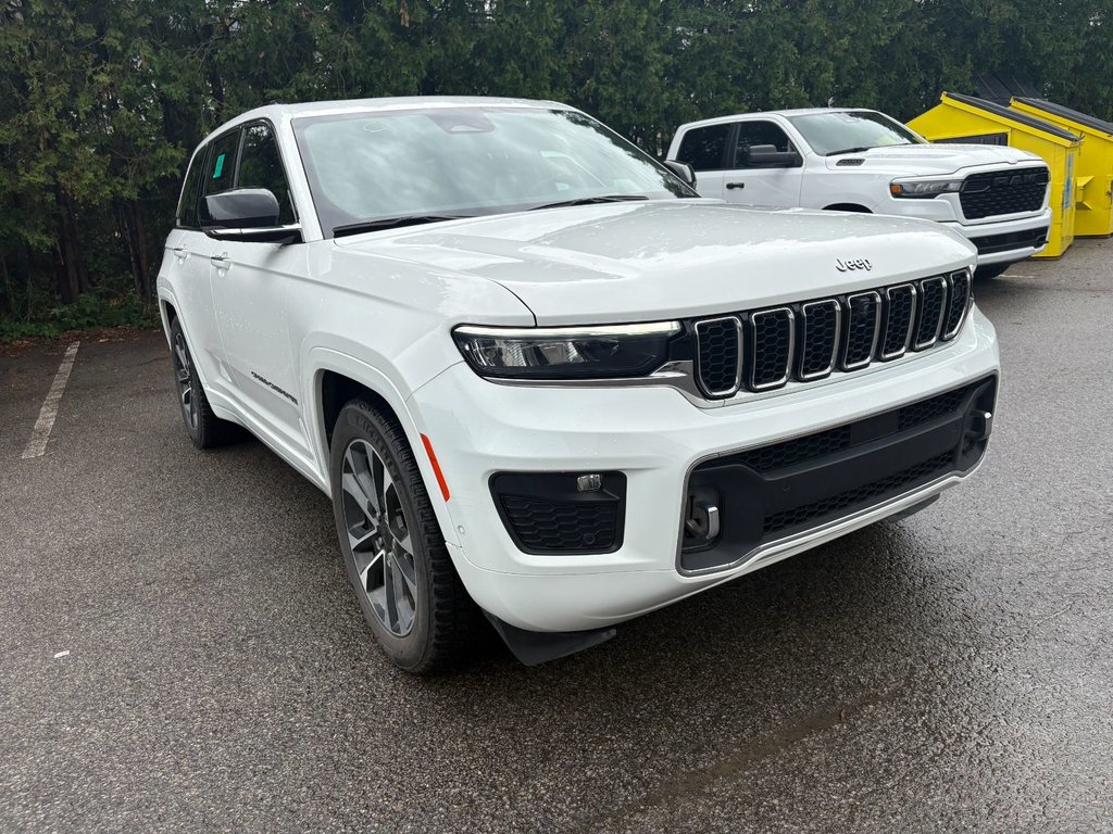 2023 Jeep Grand Cherokee Overland in Pointe-Aux-Trembles, Quebec - 3 - w1024h768px