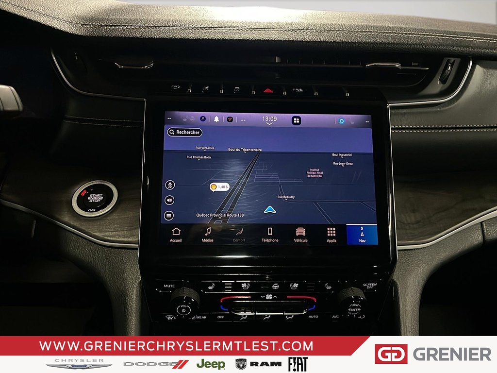 2024 Jeep Grand Cherokee LIMITED + 4X4 + ALLURE NOIRE in Pointe-Aux-Trembles, Quebec - 16 - w1024h768px