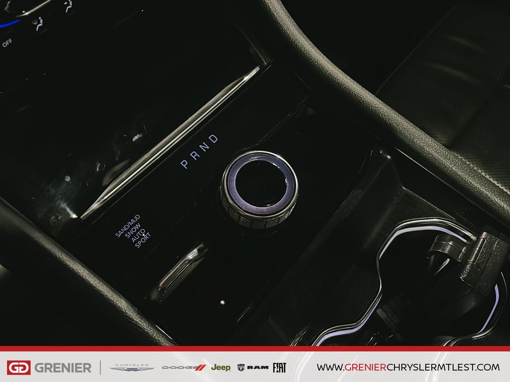 Jeep Grand Cherokee LIMITED + 4X4 + ALLURE NOIRE 2024 à Pointe-Aux-Trembles, Québec - 13 - w1024h768px