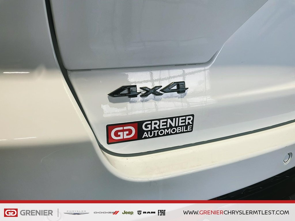 2024 Jeep Grand Cherokee LIMITED + 4X4 + ALLURE NOIRE+ TOIT OUVRANT PANO in Pointe-Aux-Trembles, Quebec - 4 - w1024h768px