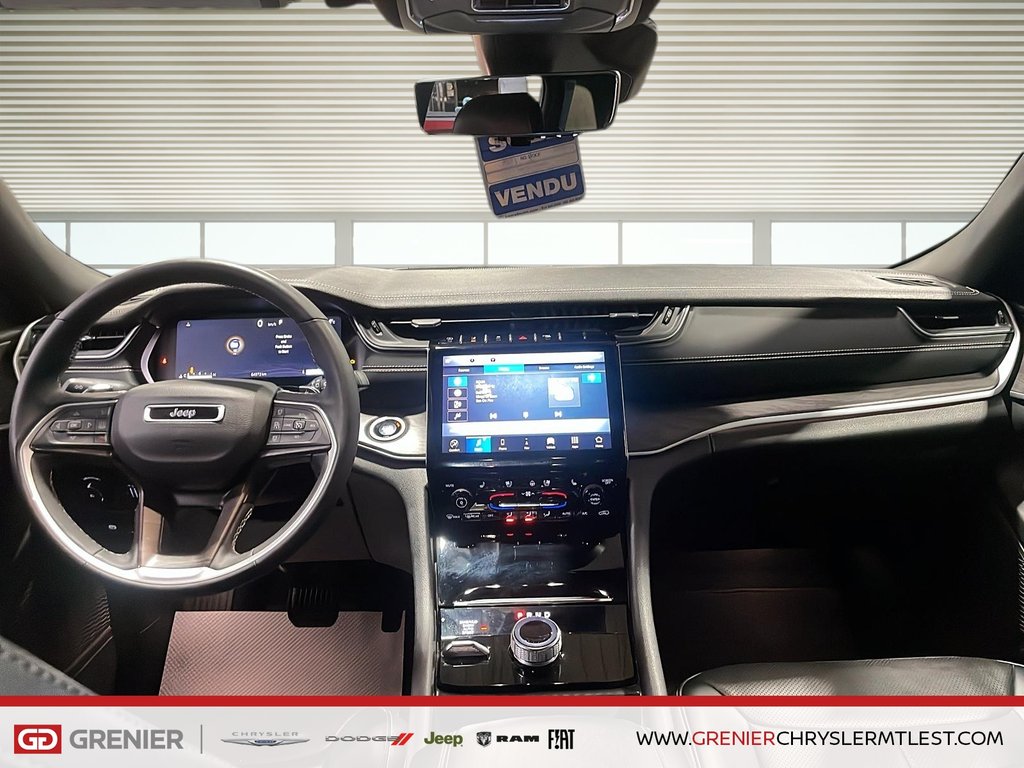 2024 Jeep Grand Cherokee LIMITED + 4X4 + ALLURE NOIRE+ TOIT OUVRANT PANO in Pointe-Aux-Trembles, Quebec - 8 - w1024h768px
