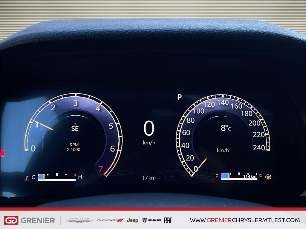 Jeep Grand Cherokee LAREDO ALTITUDE 2025 à Pointe-Aux-Trembles, Québec - 14 - w1024h768px