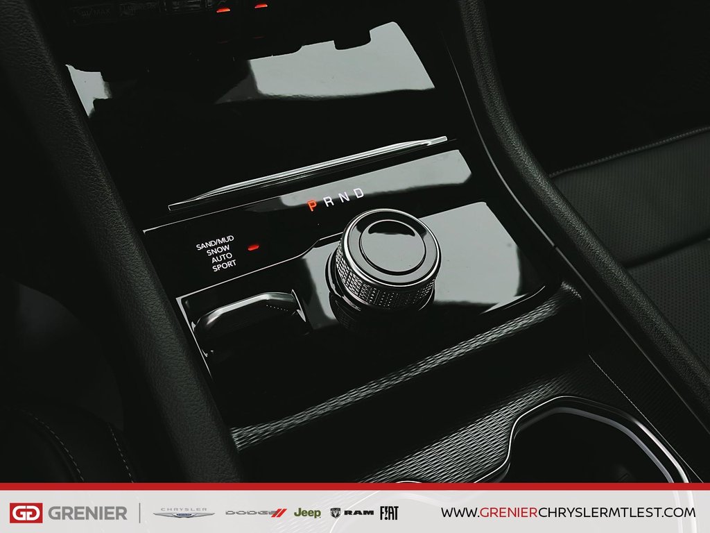 Jeep Grand Cherokee LIMITED 2025 à Pointe-Aux-Trembles, Québec - 11 - w1024h768px