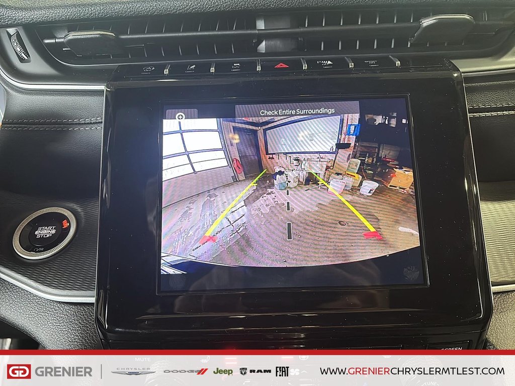 Jeep Grand Cherokee LAREDO ALTITUDE 2025 à Pointe-Aux-Trembles, Québec - 15 - w1024h768px