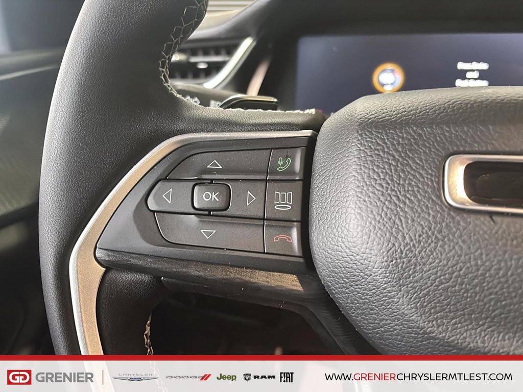 Jeep Grand Cherokee LAREDO ALTITUDE 2025 à Pointe-Aux-Trembles, Québec - 11 - w1024h768px