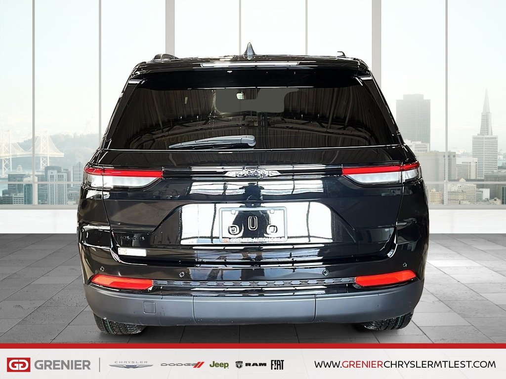2025 Jeep Grand Cherokee LAREDO ALTITUDE in Pointe-Aux-Trembles, Quebec - 3 - w1024h768px