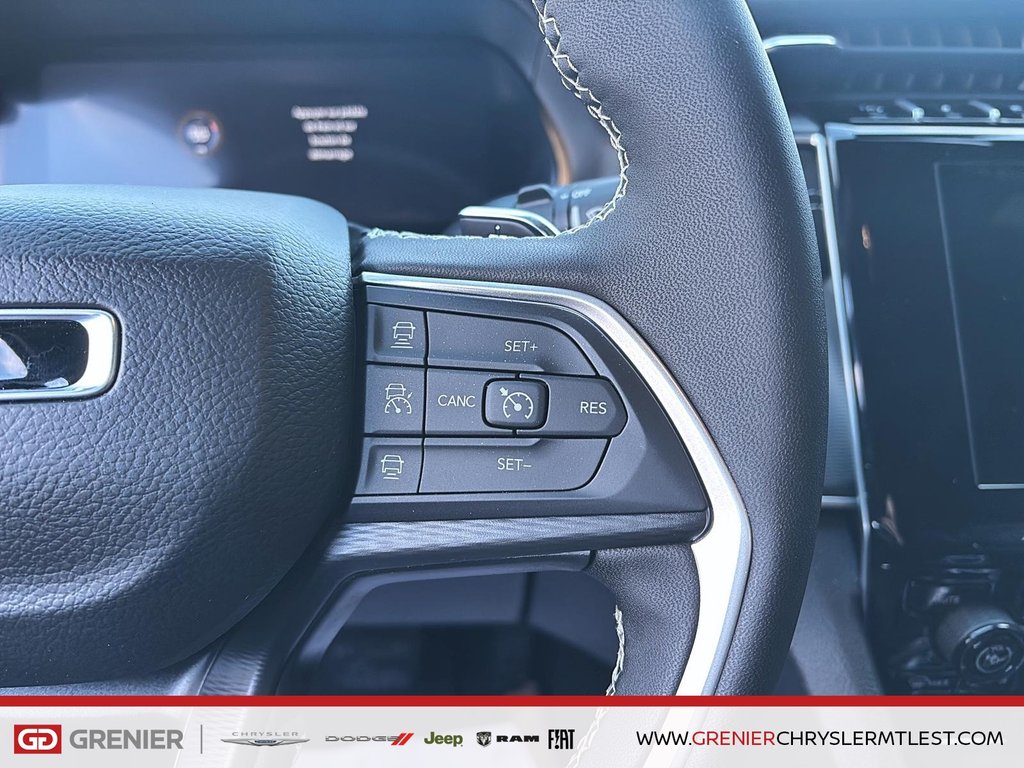 2025 Jeep Grand Cherokee LAREDO ALTITUDE in Pointe-Aux-Trembles, Quebec - 11 - w1024h768px