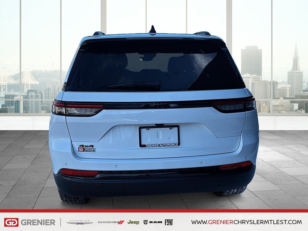 2025 Jeep Grand Cherokee LAREDO ALTITUDE in Pointe-Aux-Trembles, Quebec - 3 - w1024h768px