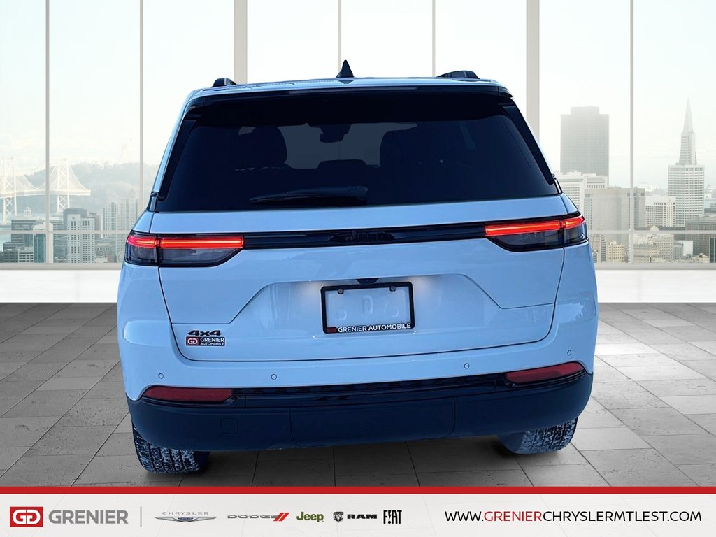 2025 Jeep Grand Cherokee LAREDO ALTITUDE in Pointe-Aux-Trembles, Quebec - 3 - w1024h768px