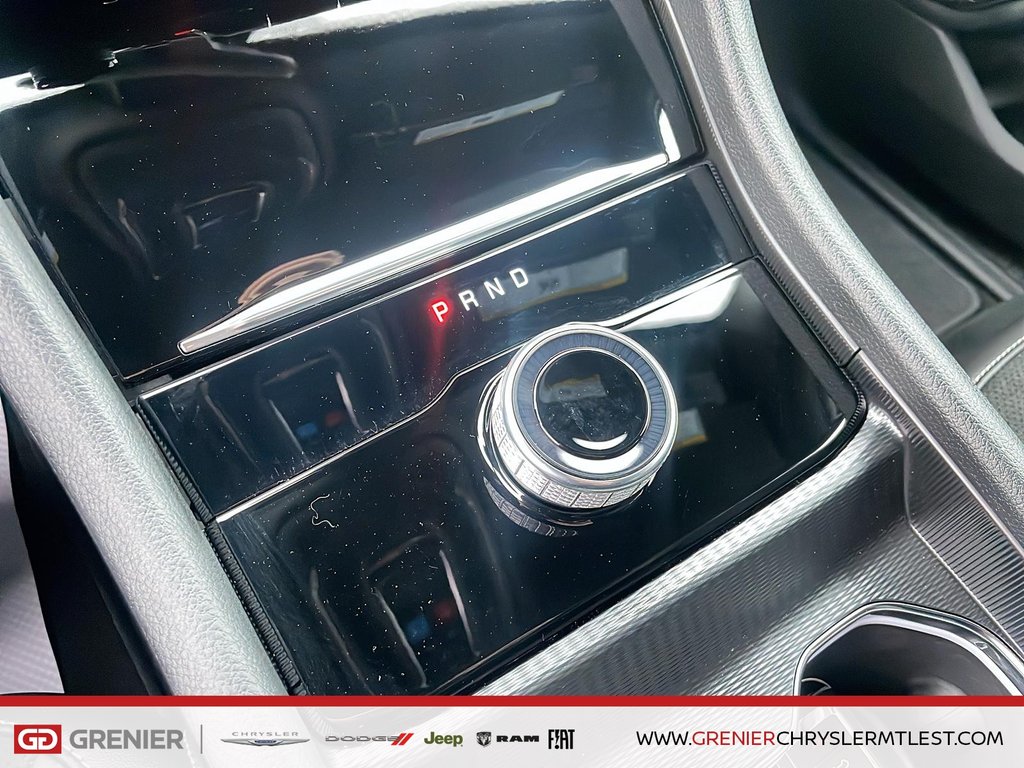 2025 Jeep Grand Cherokee LAREDO ALTITUDE in Pointe-Aux-Trembles, Quebec - 12 - w1024h768px