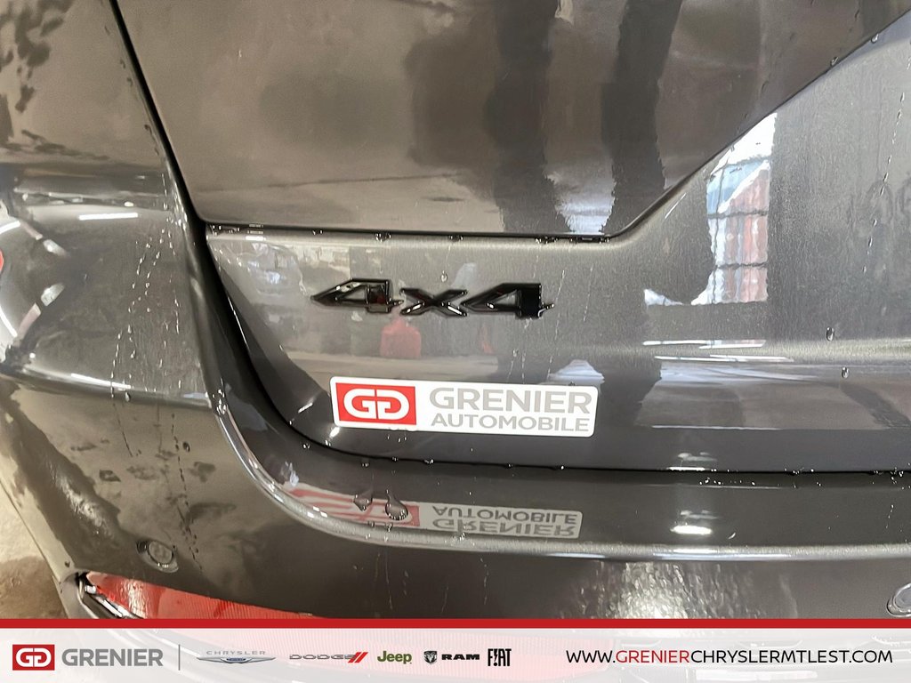 2025 Jeep Grand Cherokee LAREDO ALTITUDE in Pointe-Aux-Trembles, Quebec - 4 - w1024h768px