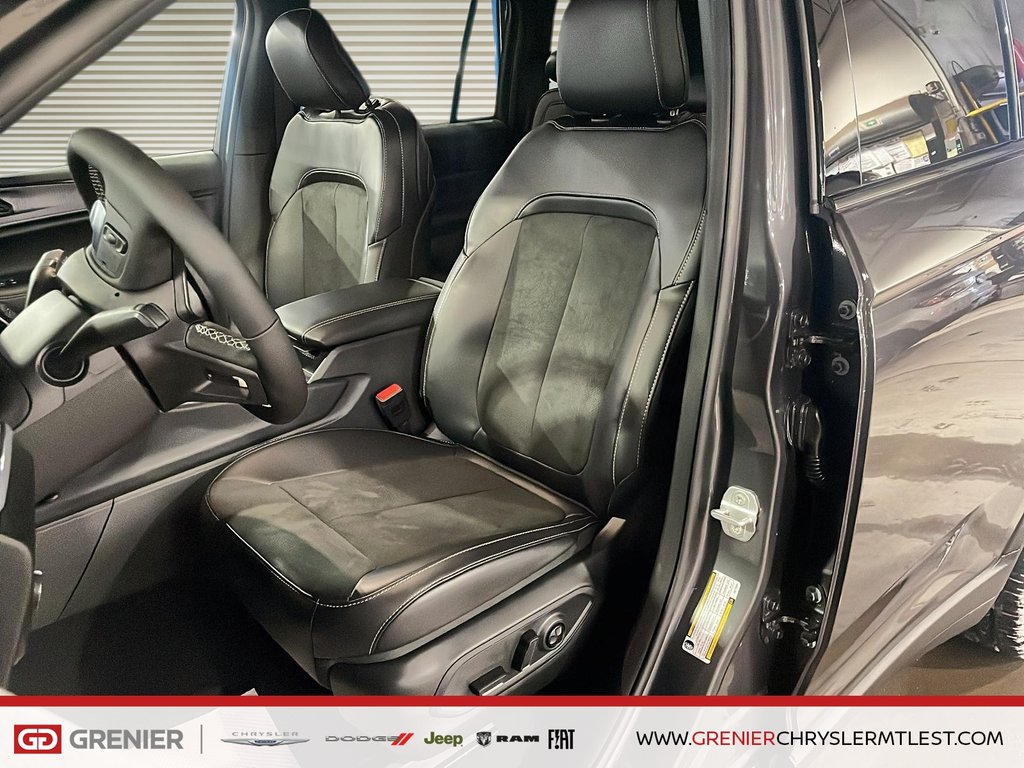 2025 Jeep Grand Cherokee LAREDO ALTITUDE in Pointe-Aux-Trembles, Quebec - 8 - w1024h768px