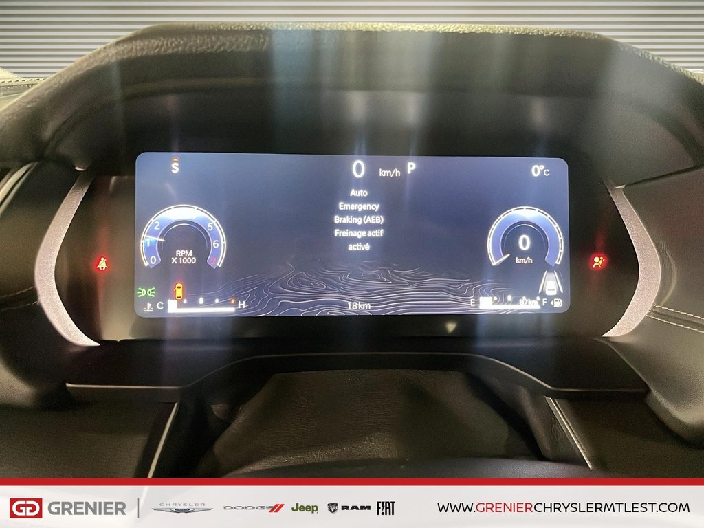 2025 Jeep Grand Cherokee LAREDO ALTITUDE in Pointe-Aux-Trembles, Quebec - 11 - w1024h768px