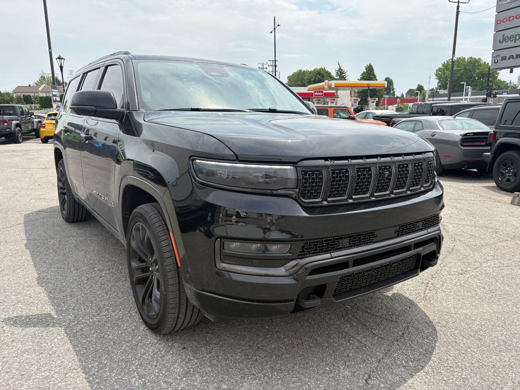 2023 Jeep Grand Wagoneer Series II Obsidian in Pointe-Aux-Trembles, Quebec - 2 - w1024h768px