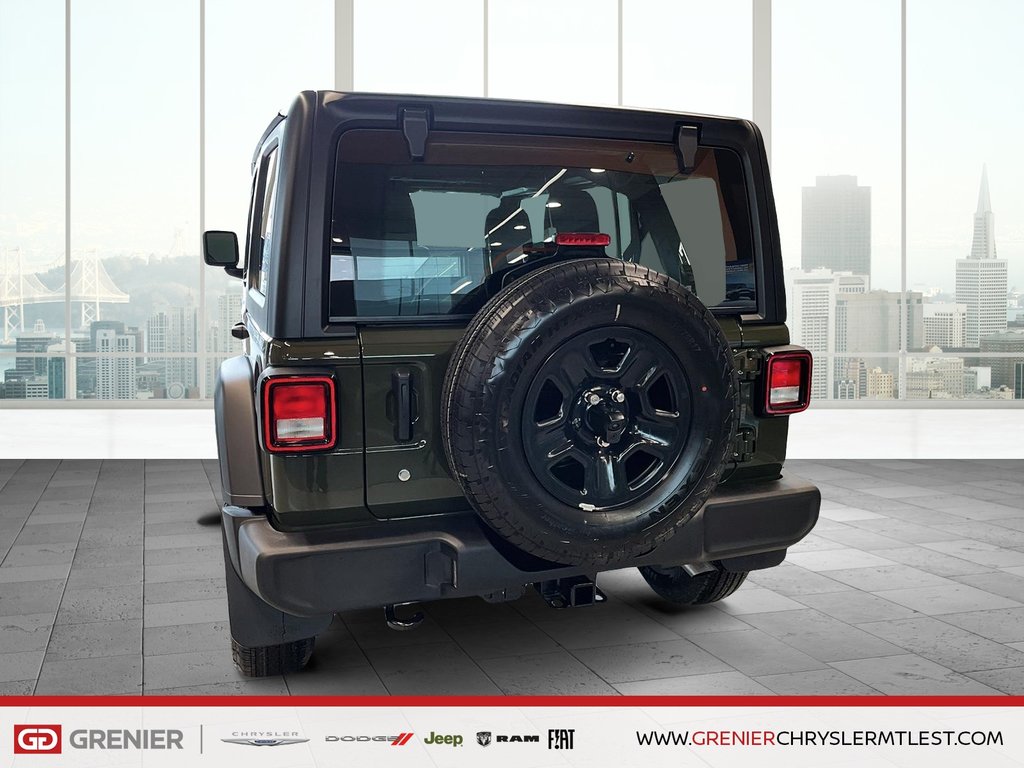 2024 Jeep WRANGLER 4-Door SPORT in Pointe-Aux-Trembles, Quebec - 13 - w1024h768px