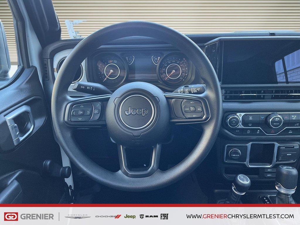 Jeep WRANGLER 4-Door SPORT 2024 à Pointe-Aux-Trembles, Québec - 20 - w1024h768px