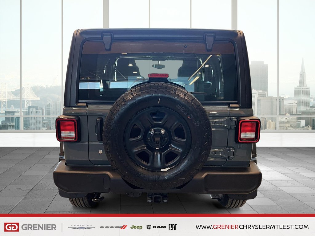 2024 Jeep WRANGLER 4-Door SPORT in Pointe-Aux-Trembles, Quebec - 15 - w1024h768px