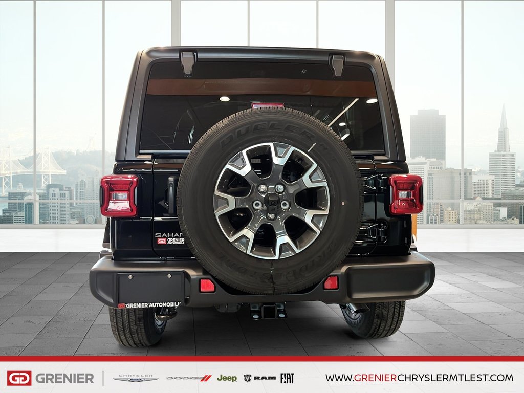 Jeep WRANGLER 4-Door SAHARA 2025 à Pointe-Aux-Trembles, Québec - 3 - w1024h768px
