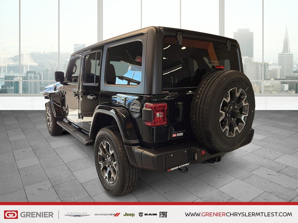 Jeep WRANGLER 4-Door SAHARA 2025 à Pointe-Aux-Trembles, Québec - 4 - w1024h768px