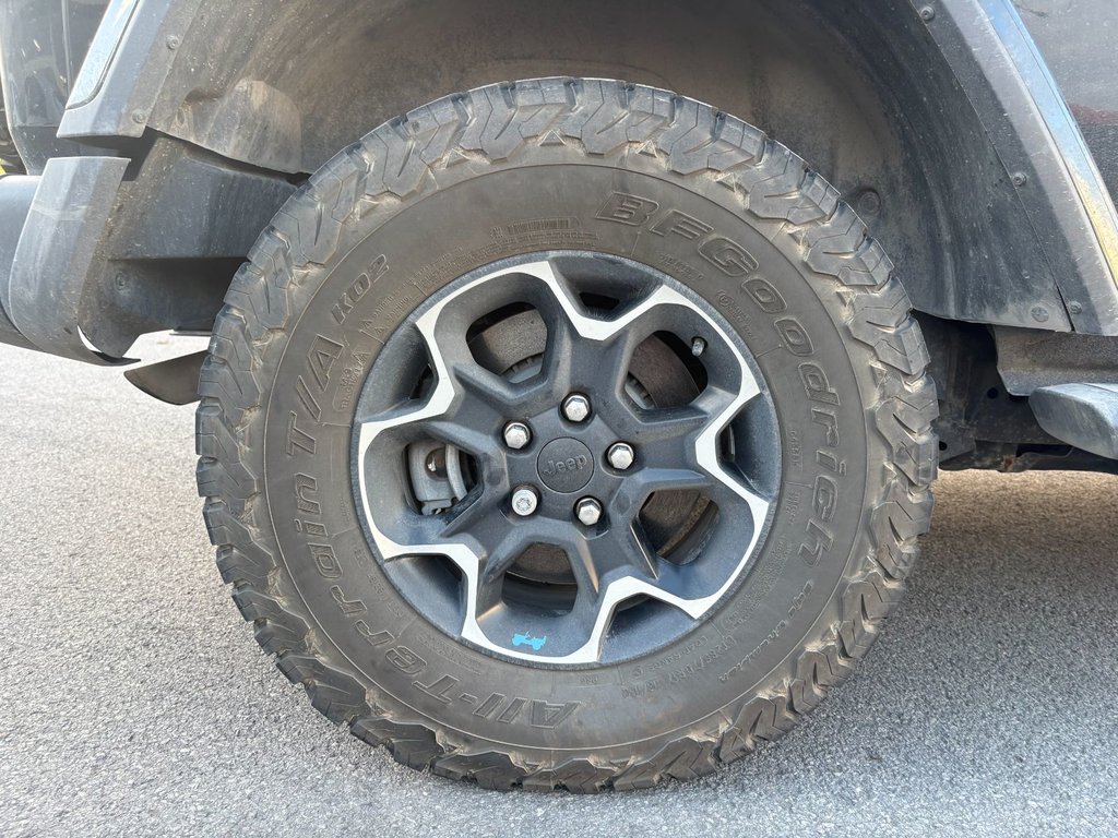 2022 Jeep Wrangler 4xe Unlimited Rubicon in Pointe-Aux-Trembles, Quebec - 8 - w1024h768px