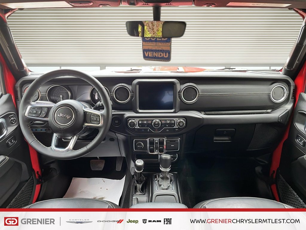 2023 Jeep Wrangler 4xe UNLIMITED SAHARA + TOIT SKY ONE TOUCH + HYBRIDE in Pointe-Aux-Trembles, Quebec - 12 - w1024h768px