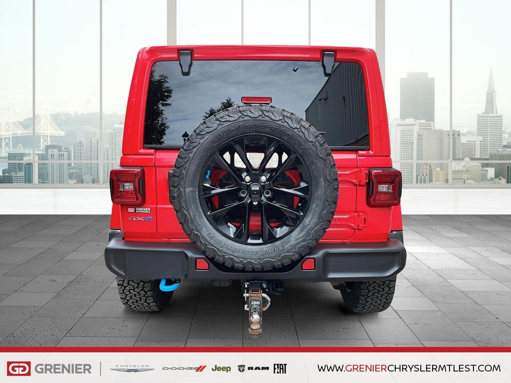 2023 Jeep Wrangler 4xe UNLIMITED SAHARA + TOIT SKY ONE TOUCH + HYBRIDE in Pointe-Aux-Trembles, Quebec - 3 - w1024h768px