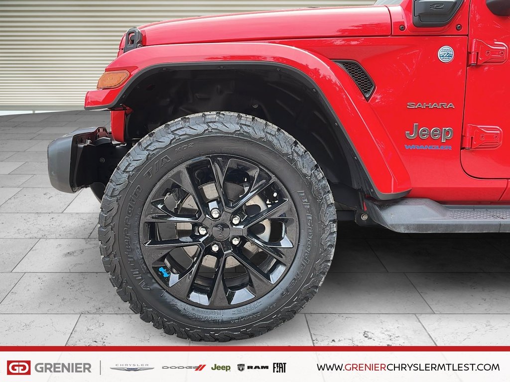 2023 Jeep Wrangler 4xe UNLIMITED SAHARA + TOIT SKY ONE TOUCH + HYBRIDE in Pointe-Aux-Trembles, Quebec - 9 - w1024h768px