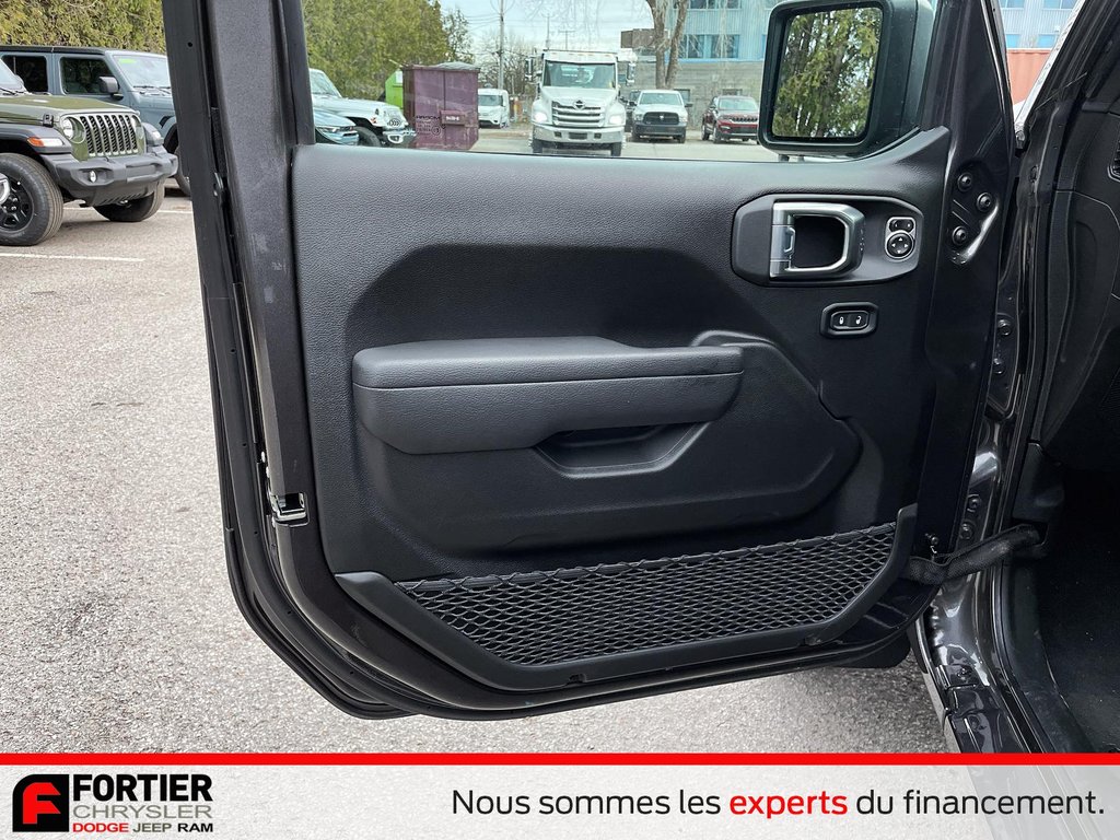 Jeep Wrangler 4xe SPORT S 2024 à Pointe-Aux-Trembles, Québec - 14 - w1024h768px