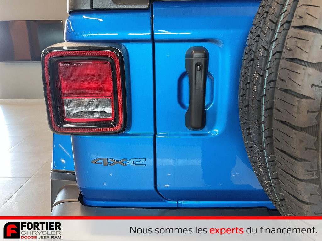 2024 Jeep Wrangler 4xe SPORT S in Pointe-Aux-Trembles, Quebec - 4 - w1024h768px