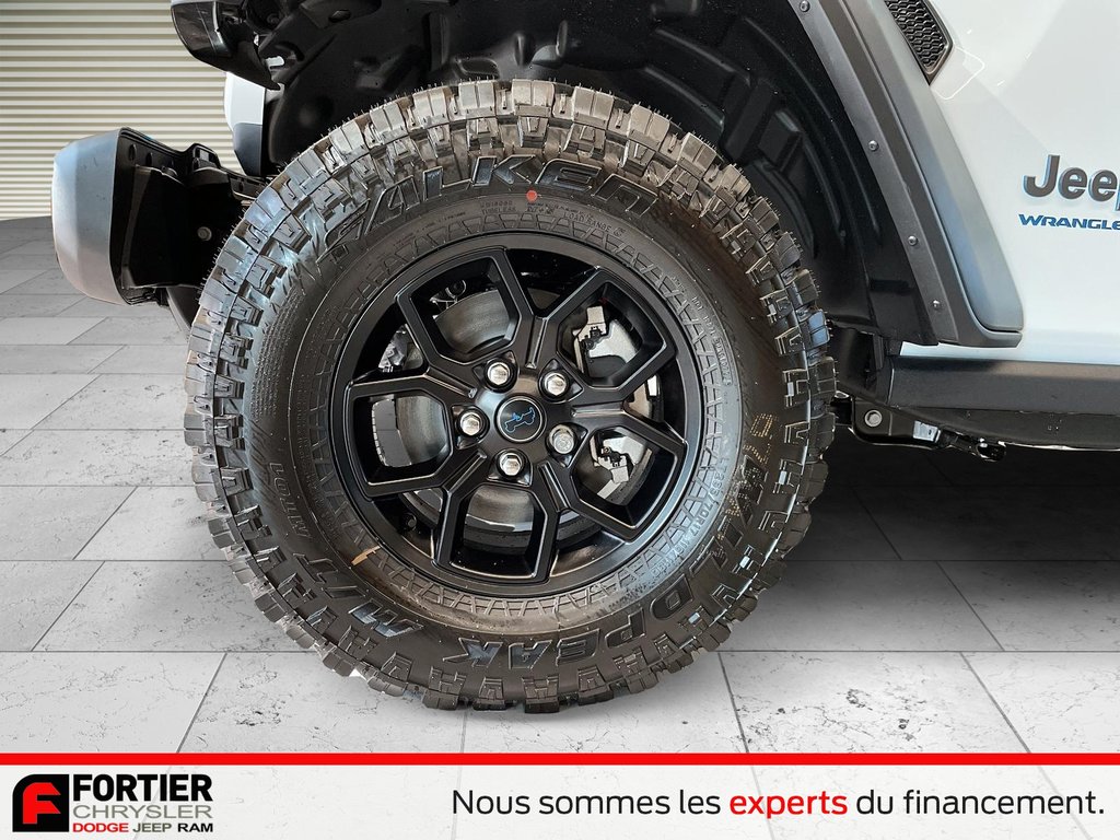 Jeep Wrangler 4xe WILLYS 2024 à Pointe-Aux-Trembles, Québec - 9 - w1024h768px