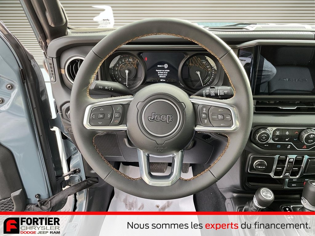 Jeep Wrangler 4xe SAHARA 2024 à Pointe-Aux-Trembles, Québec - 13 - w1024h768px